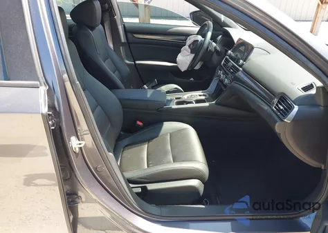 2019 Honda Accord Sport 2.0T from USA, damaged, VIN 1HGCV2F37KA010549